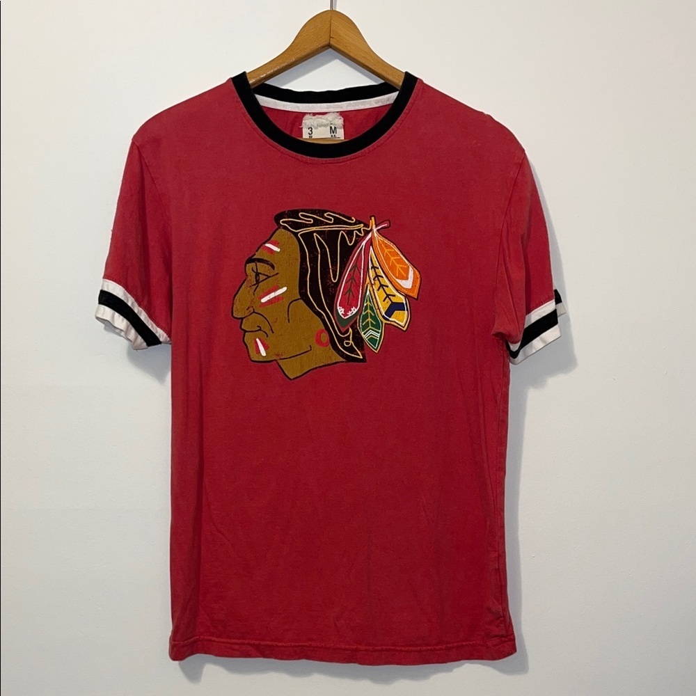 RED JACKET Chicago Blackhawks Remote Control Short Sleeve Tee NHL Mens Medium